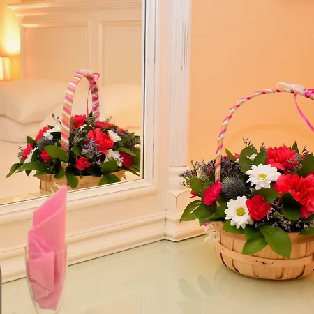 East Clare Golf Village 度假村 3*