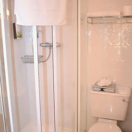 East Clare Golf Village 3*