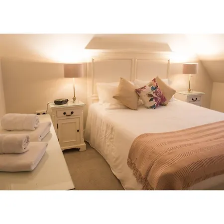 East Clare Golf Village 度假村