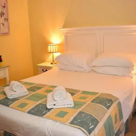 Üdülőközpont East Clare Golf Village