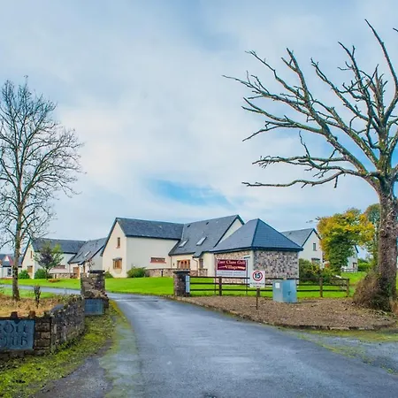 度假村 East Clare Golf Village