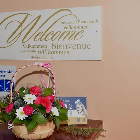 度假村 East Clare Golf Village