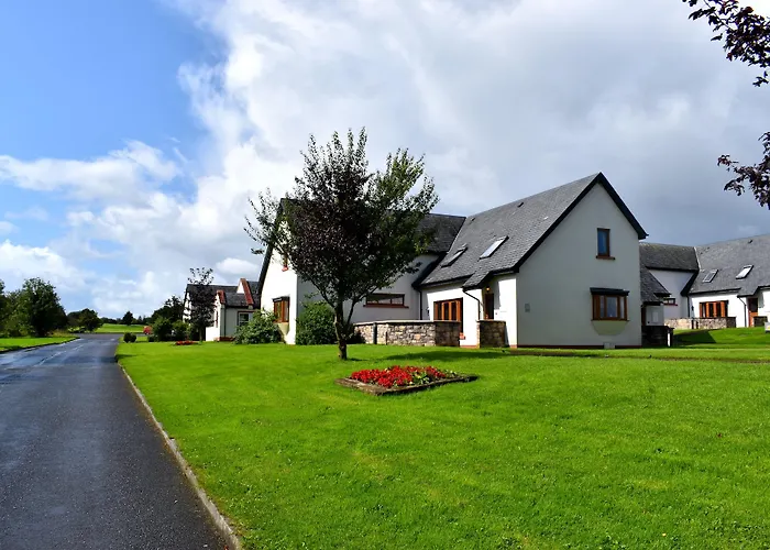 East Clare Golf Village Resort 3*