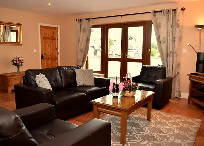 East Clare Golf Village 3*