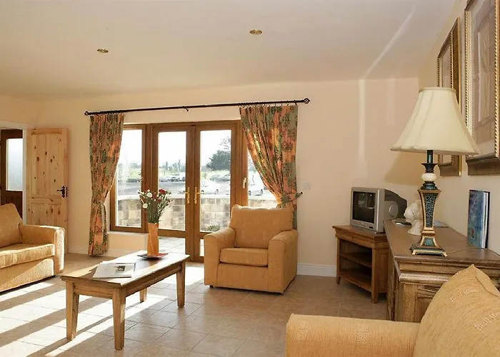 East Clare Golf Village Resort 3*