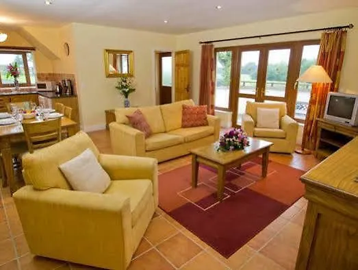 Resort East Clare Golf Village 3*